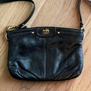 Coach Black Leather crossbody bag